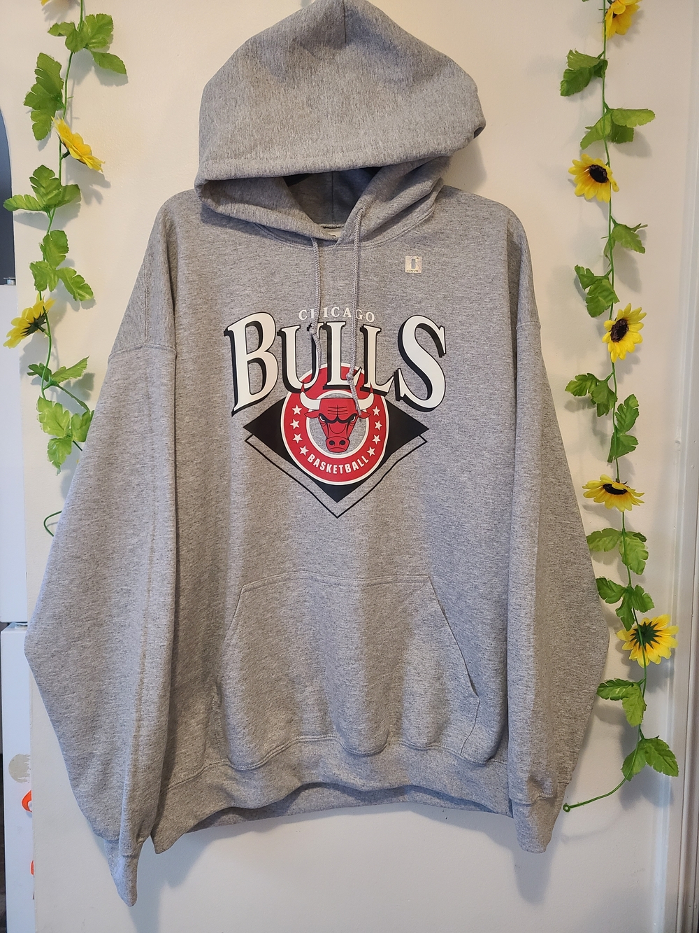 New NBA XL Chicago Bulls Basketball Mens Hoodie